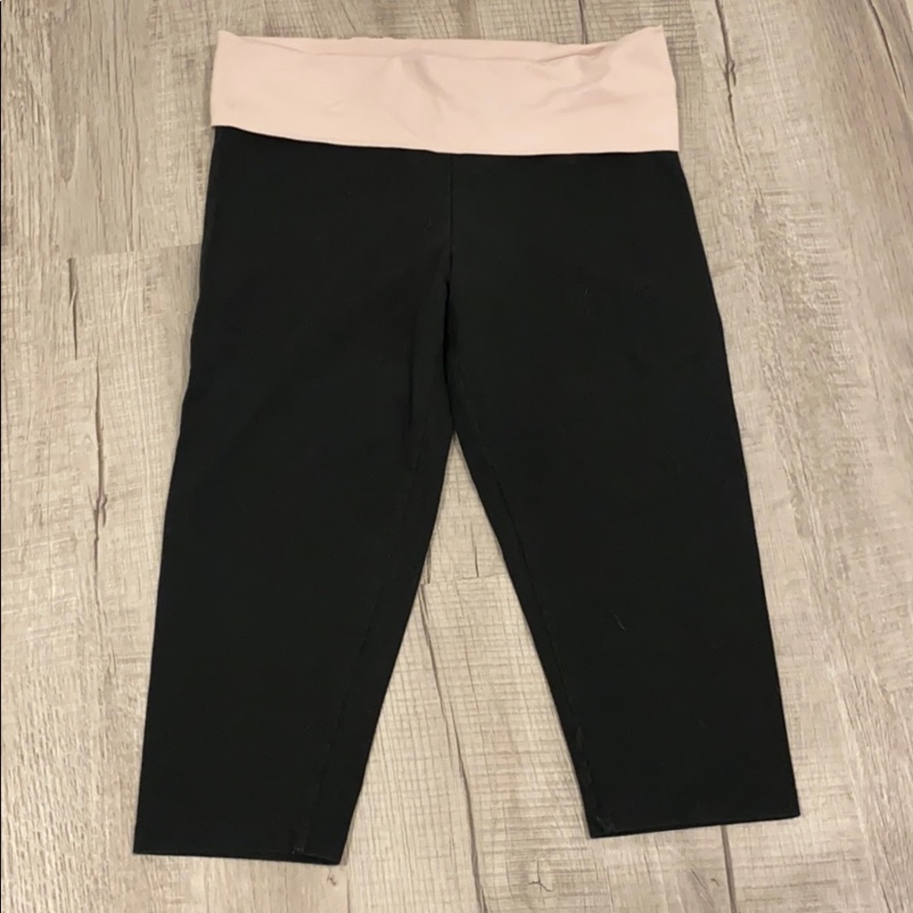 Capri yoga pants